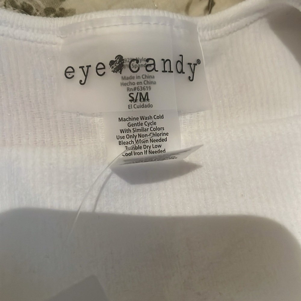 eye candy Ribbed Cropped Top - Picture 6 of 8